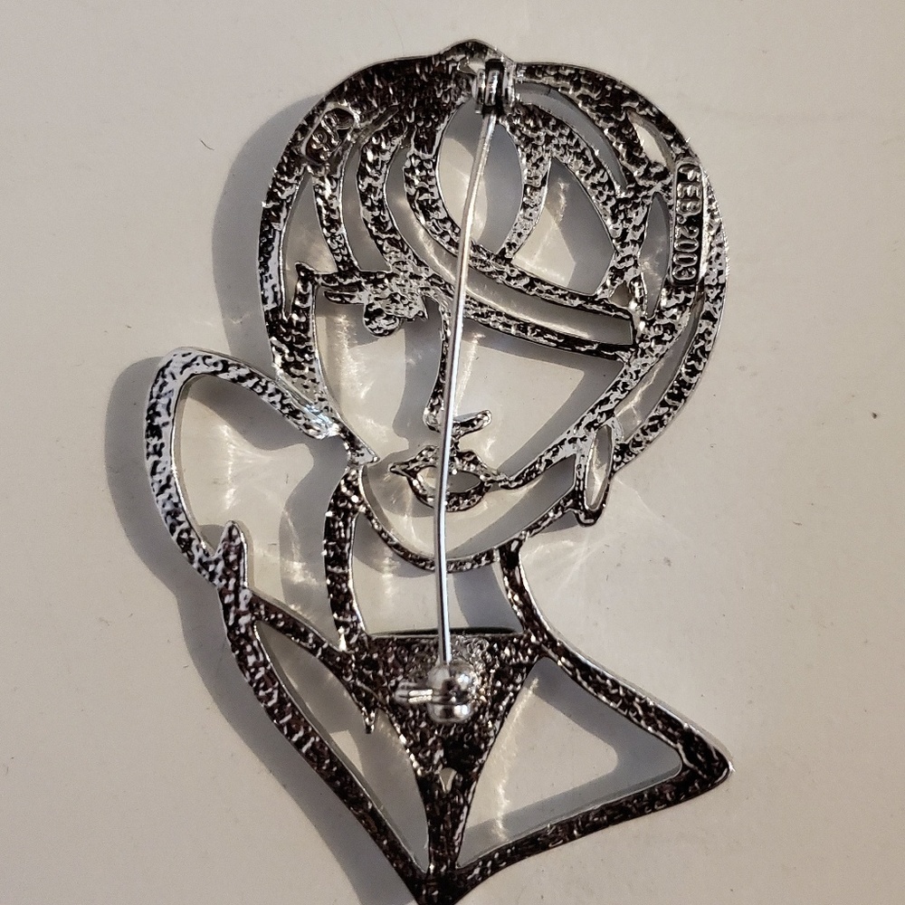 *R Lady Remington Lady Silver Tone Brooch Good Condition - Picture 2 of 5